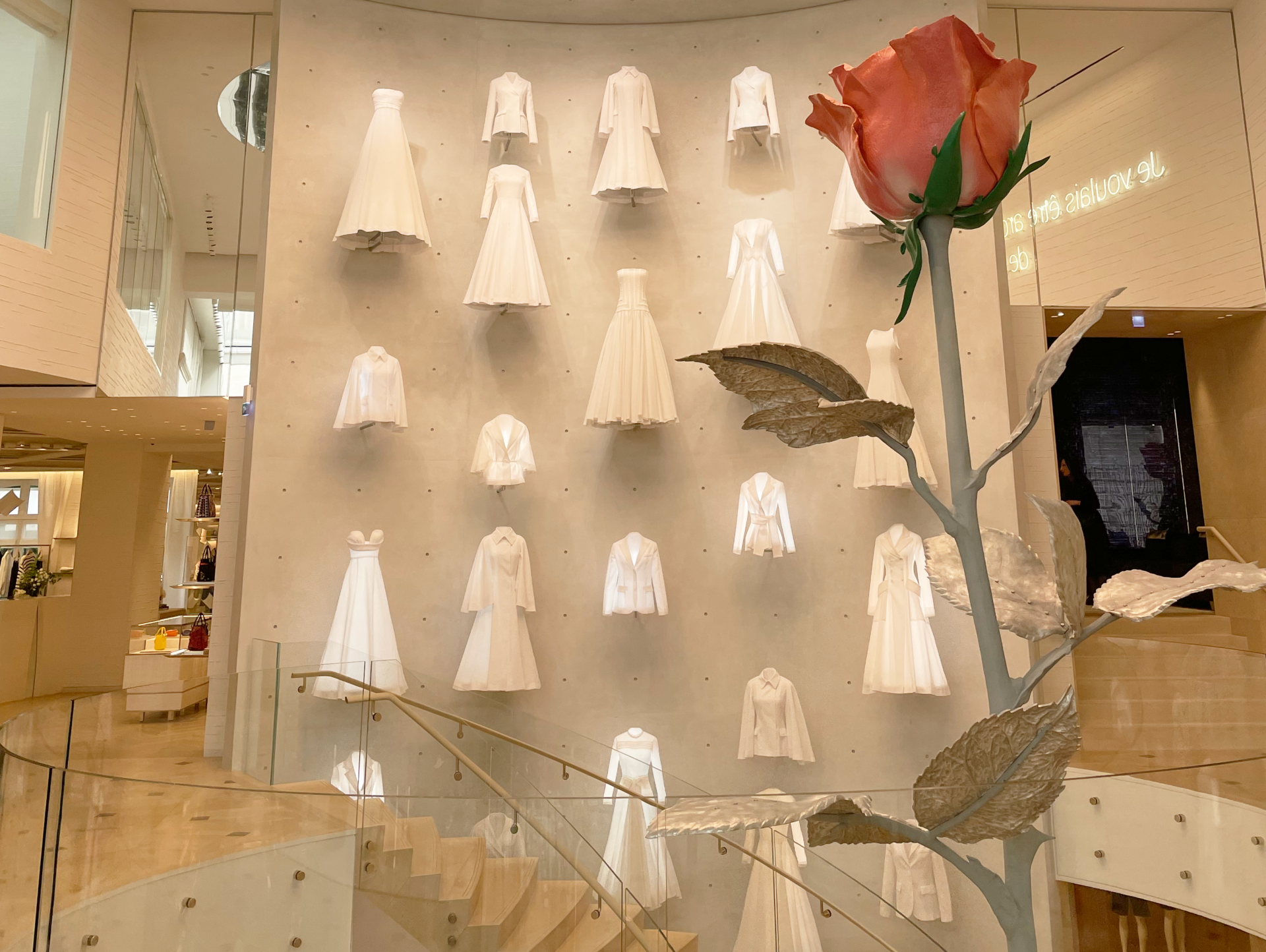 GDR visits … Dior’s 30 Avenue Montaigne flagship in Paris